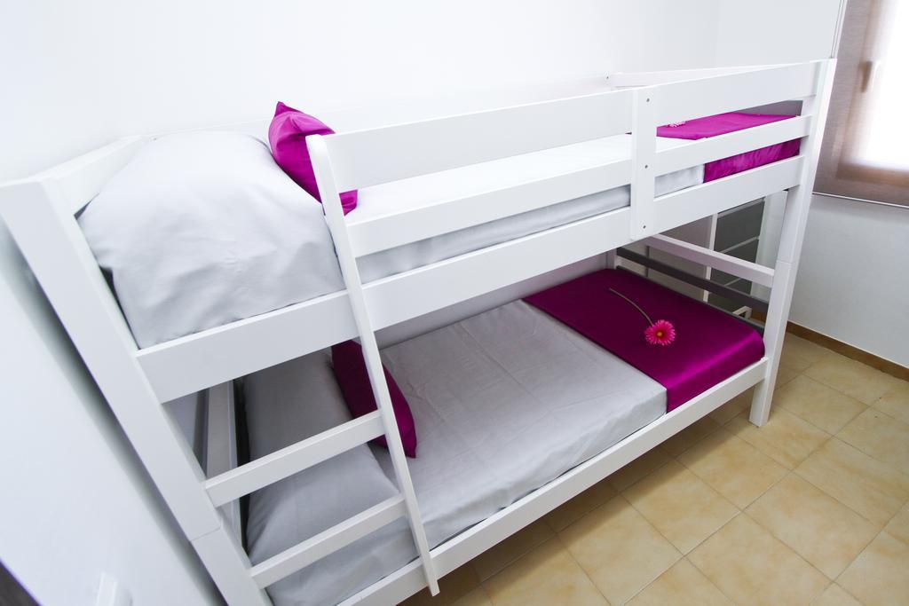 Playmar Litoral Costa Dorada - Only Families Apartment Cambrils Exterior photo